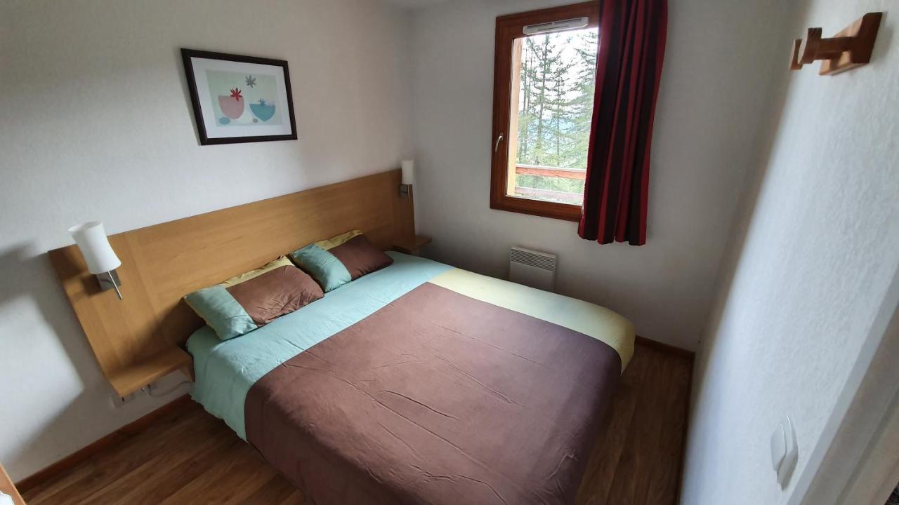 3 Etoiles 6 Personnes 1800 *